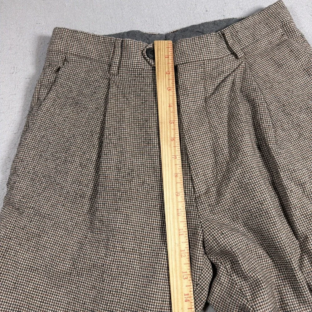 Todd Snyder Men's Corduroy Pants in Light Brown Herringbone - Picture 5 of 11